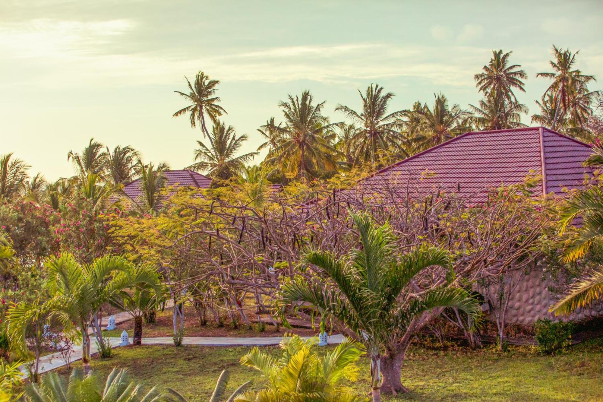Mandarin Resort Zanzibar Kizimkazi Bagian luar foto