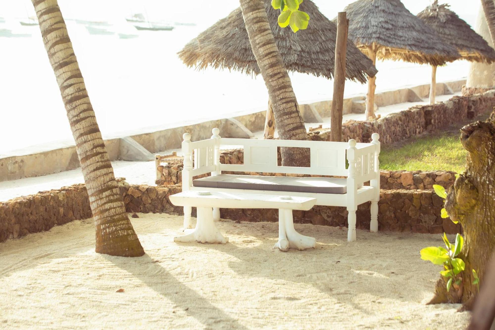 Mandarin Resort Zanzibar Kizimkazi Bagian luar foto