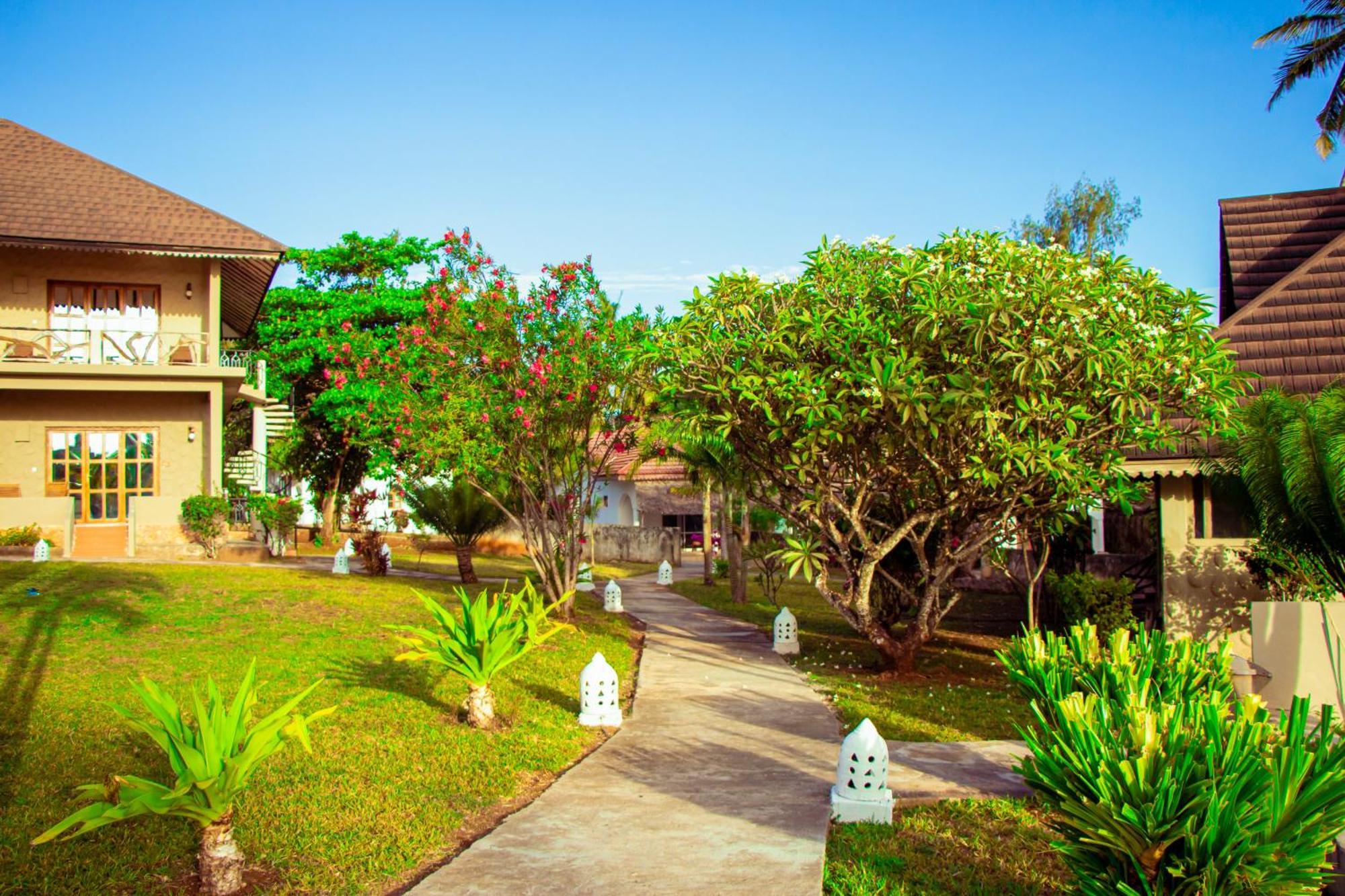 Mandarin Resort Zanzibar Kizimkazi Bagian luar foto